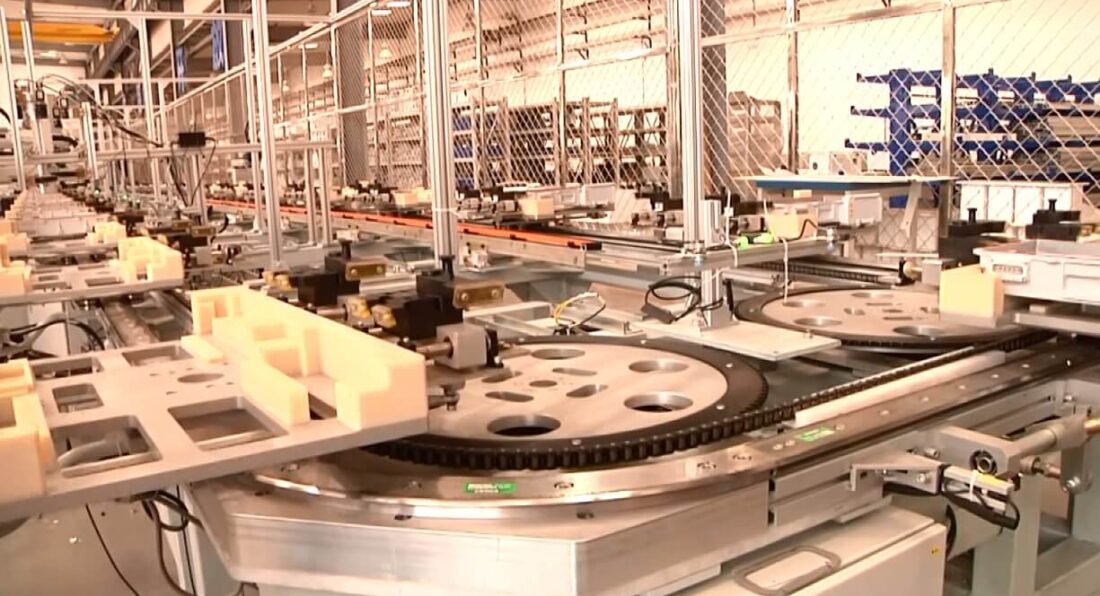 HepcoMotion - 시스템에 대한 신뢰도가 중국에서 새로운 무인 전자작업 시스템을 출현시키다!