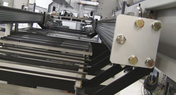 HepcoMotion - 태양열 집열기의 이송