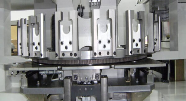 HepcoMotion - 고속 툴 체인저