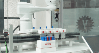 HepcoMotion - MECVIL 배터리 조립 유닛 | Beckhoff XTS용 GFX 가이드 시스템