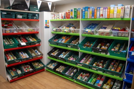 HepcoMotion - HepcoMotion, 지역사회 나눔 실천… CHAT의 식료품 창고 보수작업 지원 및 Reverse Advent Calendar(크리스마스 나눔 캠페인) 후원